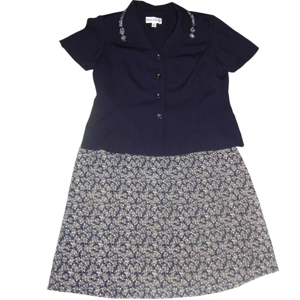 Danny & Nicole women's 14 petite vintage navy floral jacket/blouse skirt set